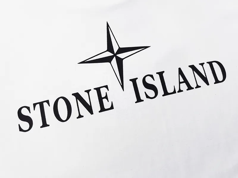 W610#P110💰 Stone Island logo printed front and back short-sleeved men's and women's loose casual T-shirts. Made of 260g combed cotton with 32-count double yarn. Double-threaded two-needle pressed thread. No deformation after long-term washing. Imported 3D printing. No fading. No cracking. Authentic pattern making. Double tags washed. Original packaging. Color: black-white. Size M-XXL.